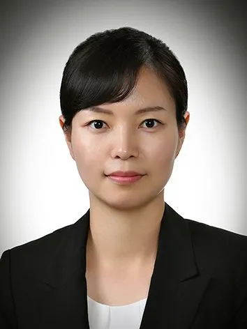 Hyun-Jung Kim